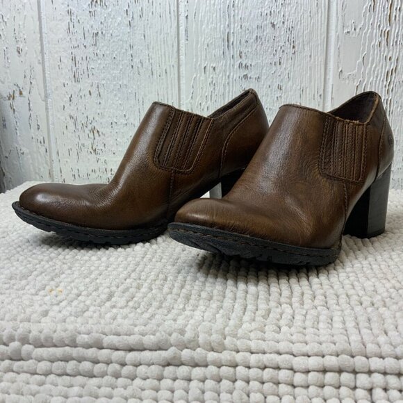 Born Concept Boots women's 6.5 brown leather heal Ankle boot - Picture 3 of 9